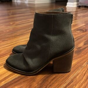 Anthropologie blue/gray short boots